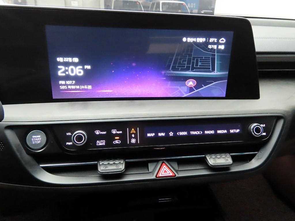 KIA K8 - Vista 10