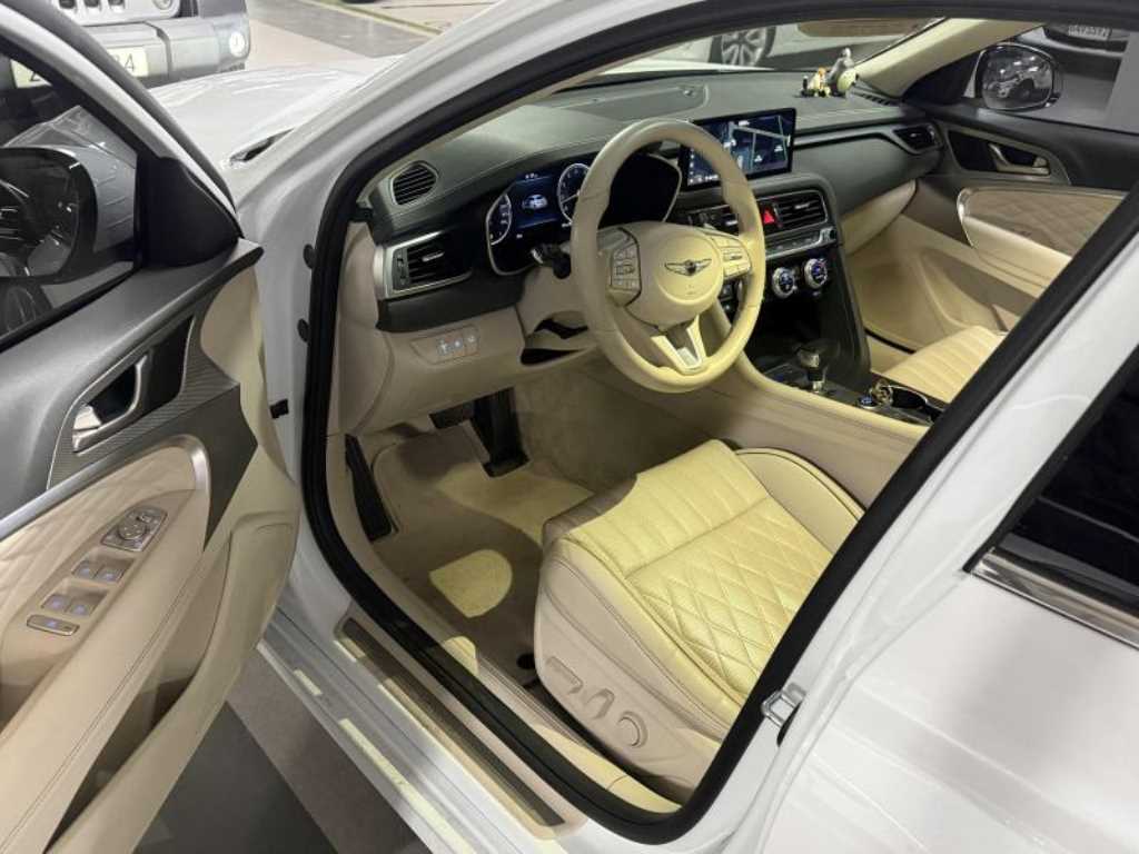 Genesis G70 2021 Blanco - Importación desde Corea - HF Imports Iquique - Foto 1