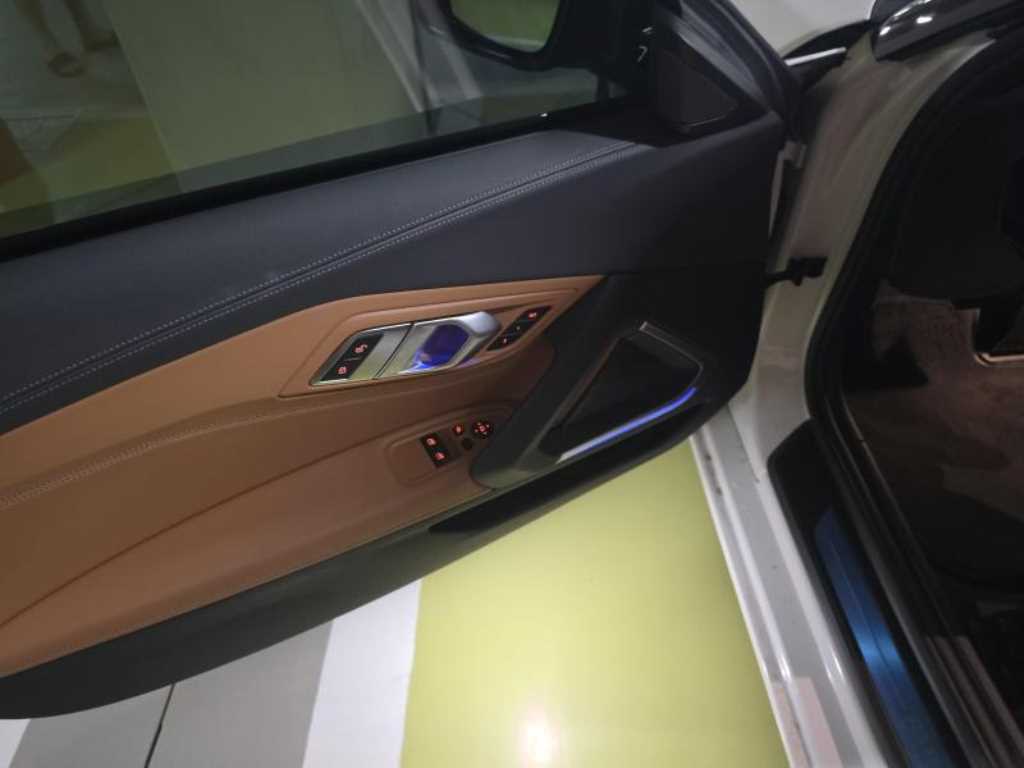 BMW Z4 - Vista 4