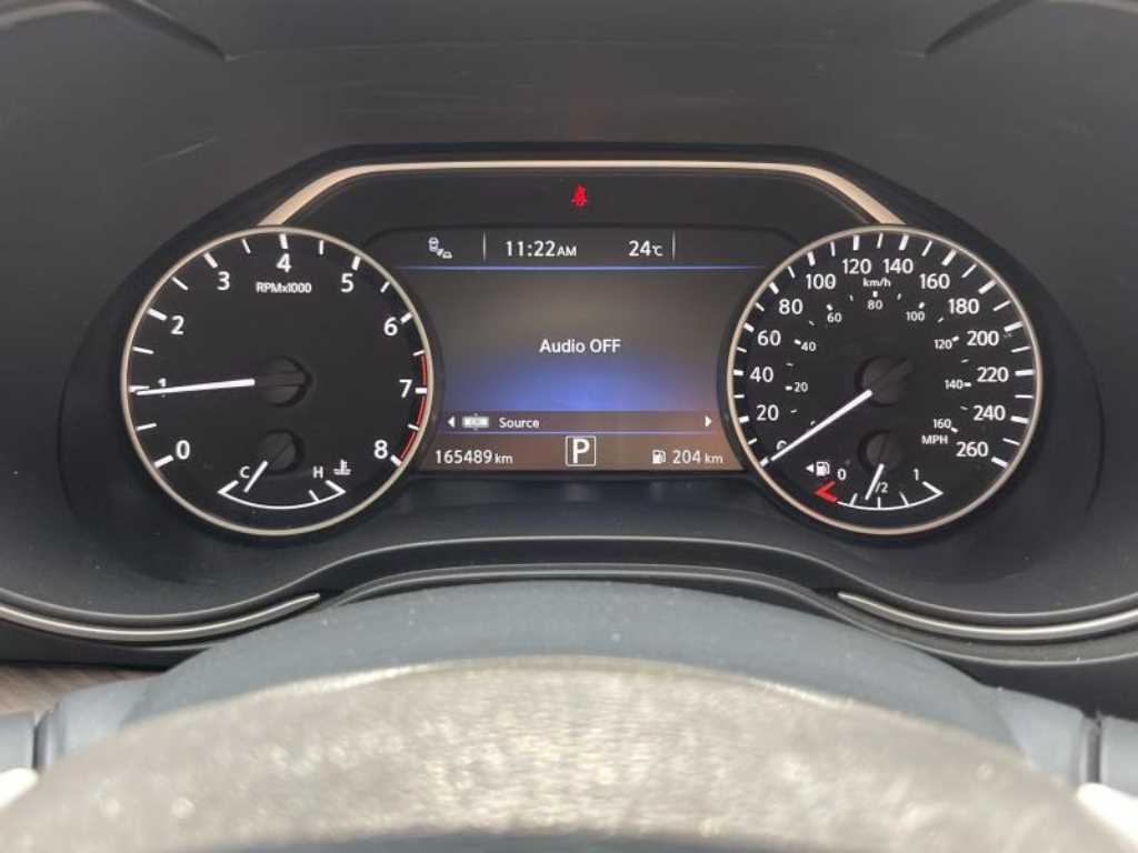 Nissan Maxima - Vista 7