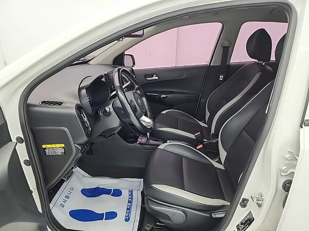 KIA Morning - Vista 11