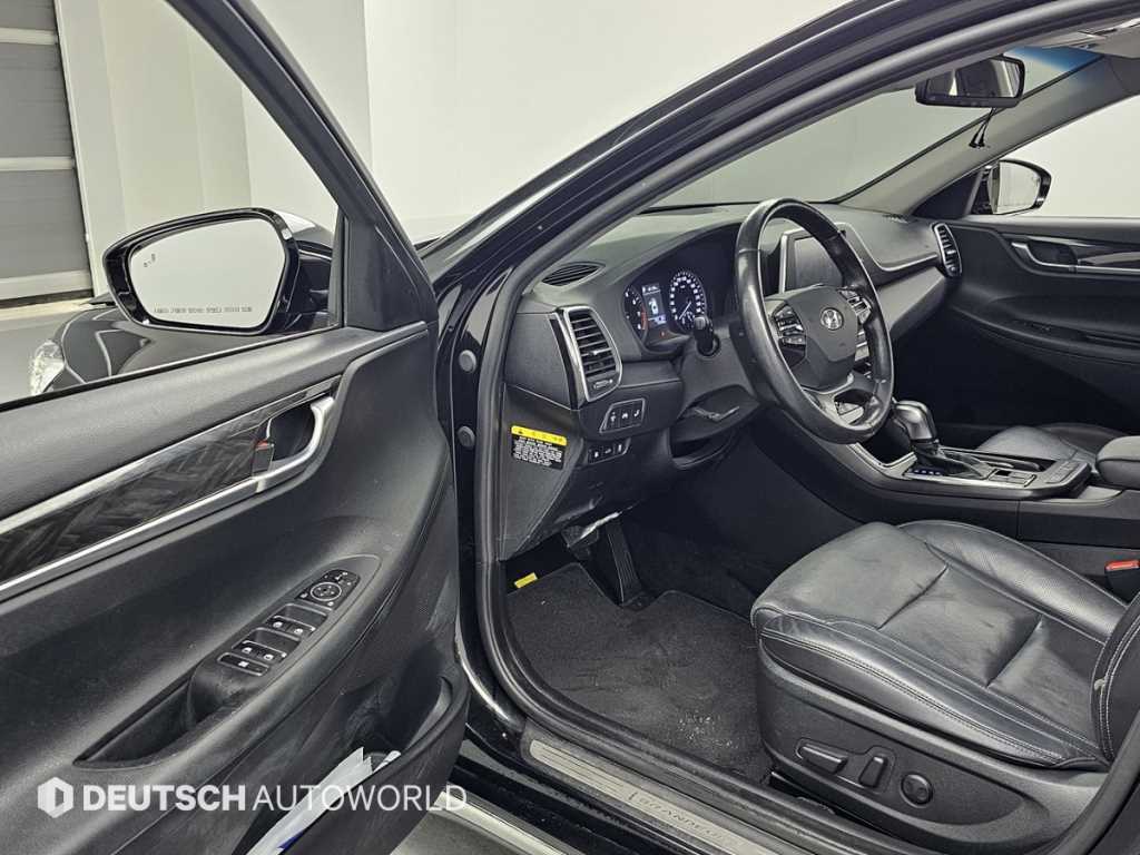 HYUNDAI Grandeur - Vista 11