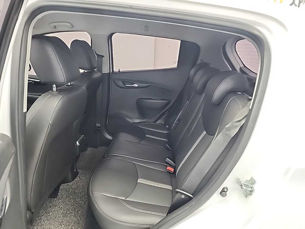 Chevrolet Spark 2021 Blanco - Importación desde Corea - HF Imports Iquique - Foto 13