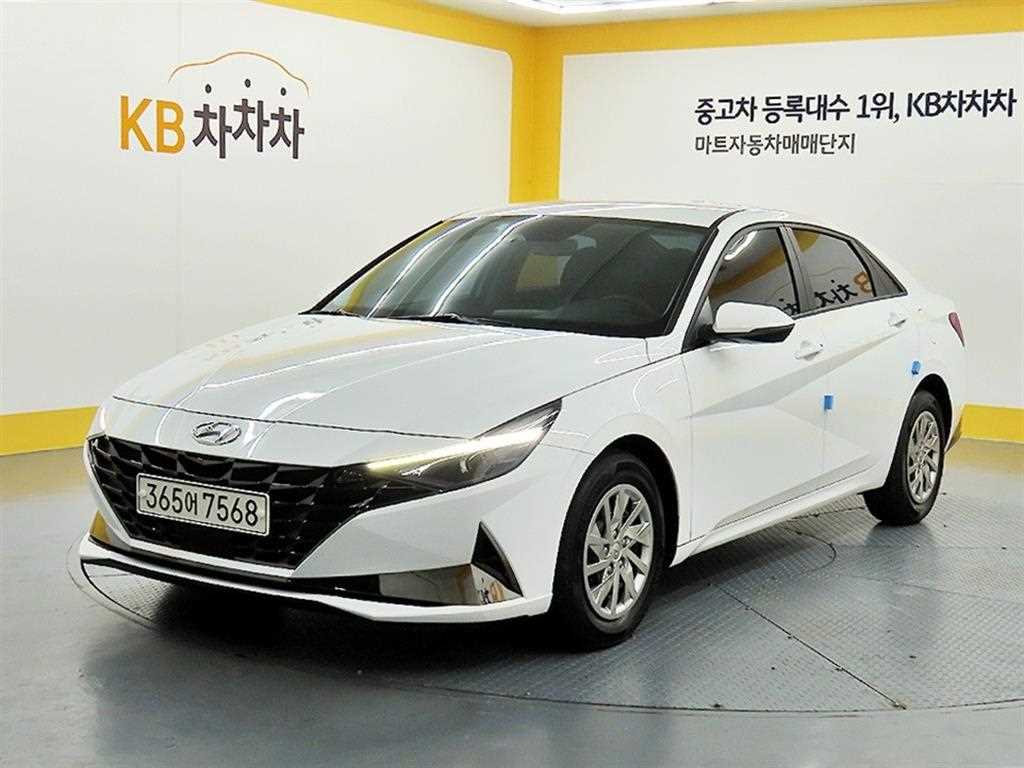 HYUNDAI Avante 2021 Blanco - Importación desde Corea - HF Imports Iquique - Foto 1
