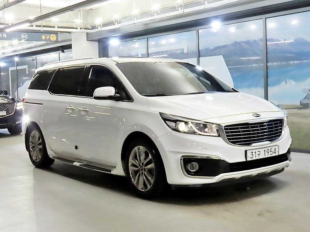 KIA Carnival 2014 Blanco - Importación desde Corea - HF Imports Iquique - Foto 1