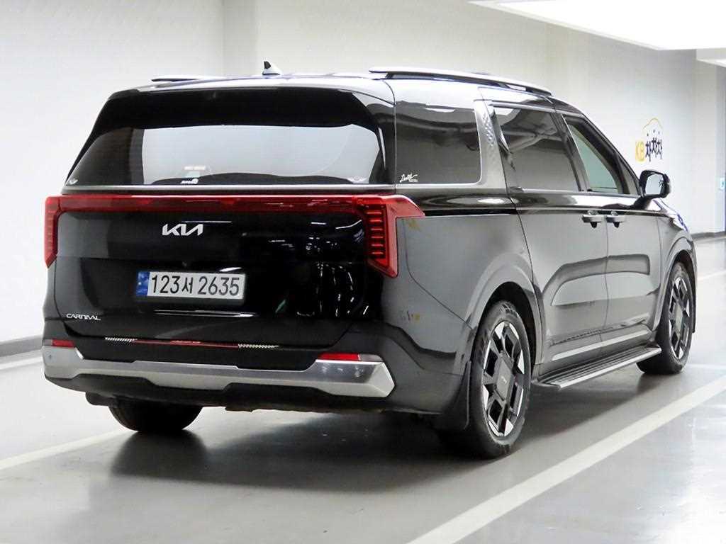 KIA Carnival - Vista 4