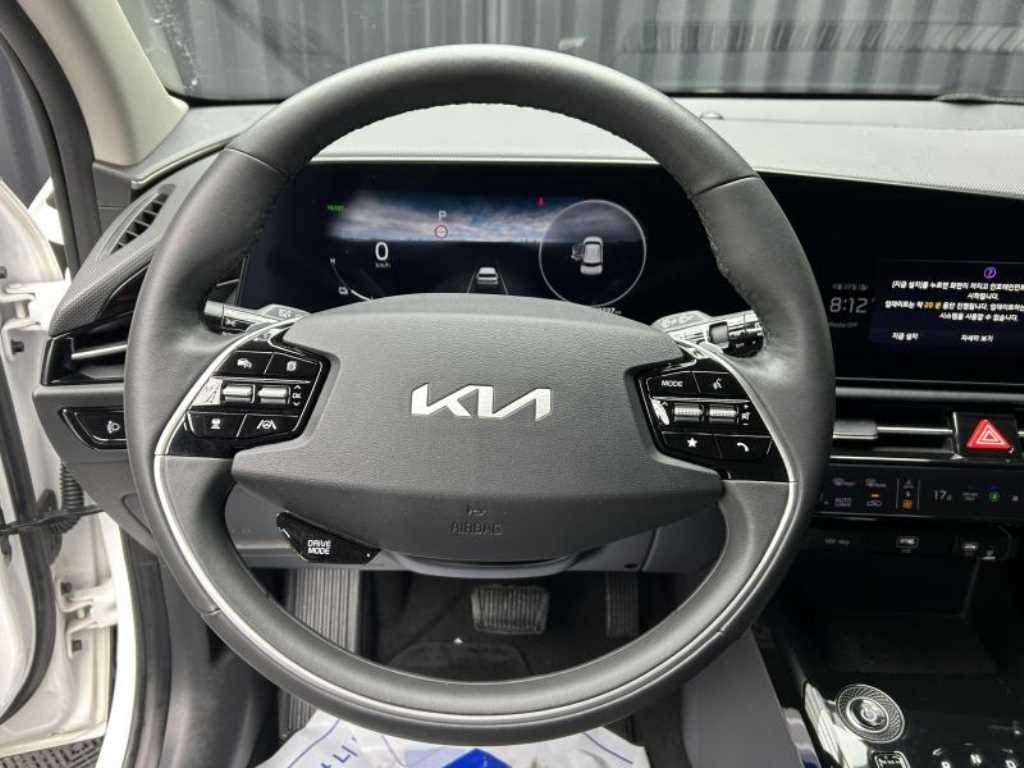 KIA Niro - Vista 10