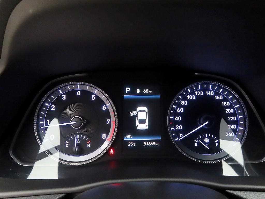 HYUNDAI Sonata - Vista 8