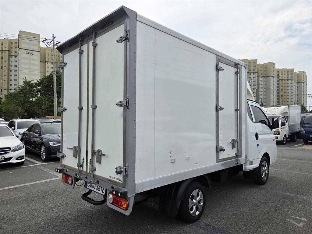 Small Truck Normal Box(High Deck) - Vista 2