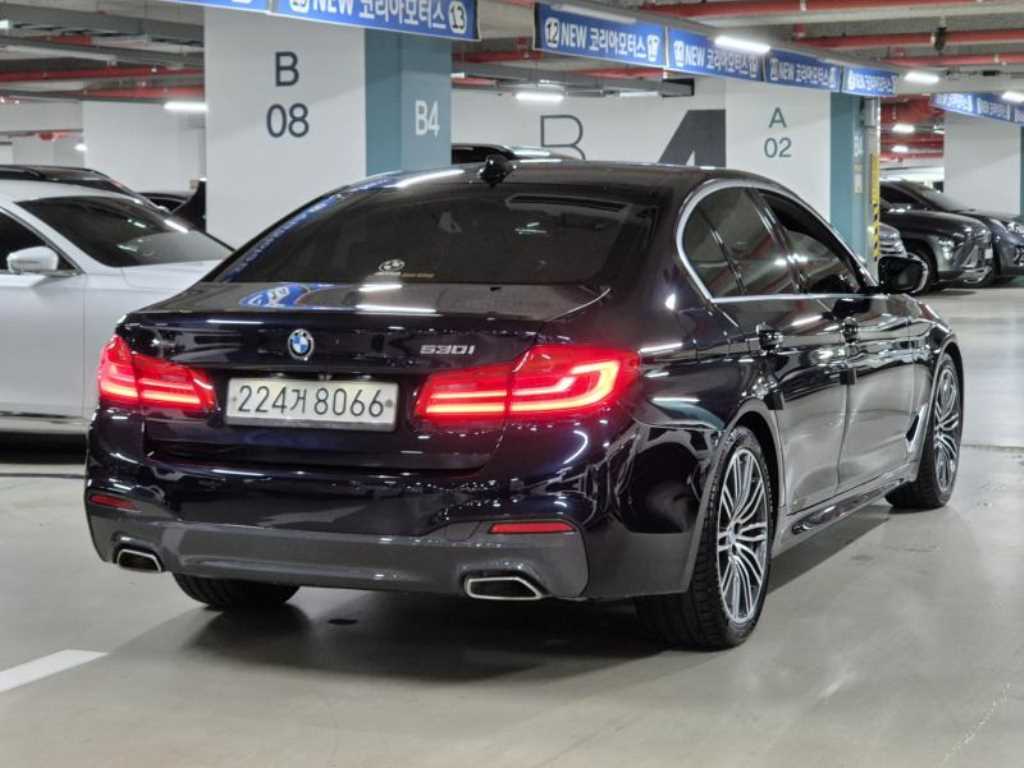 BMW 5 Series - Vista 3