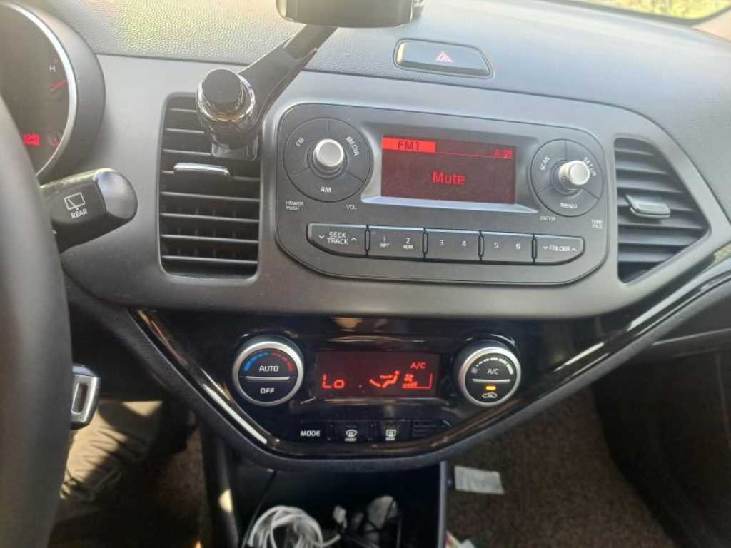 KIA Morning - Vista 12