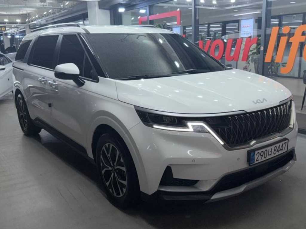 KIA Carnival - Vista 2