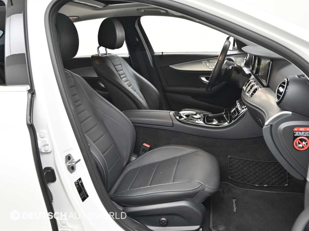 Mercedes Benz E class - Vista 10