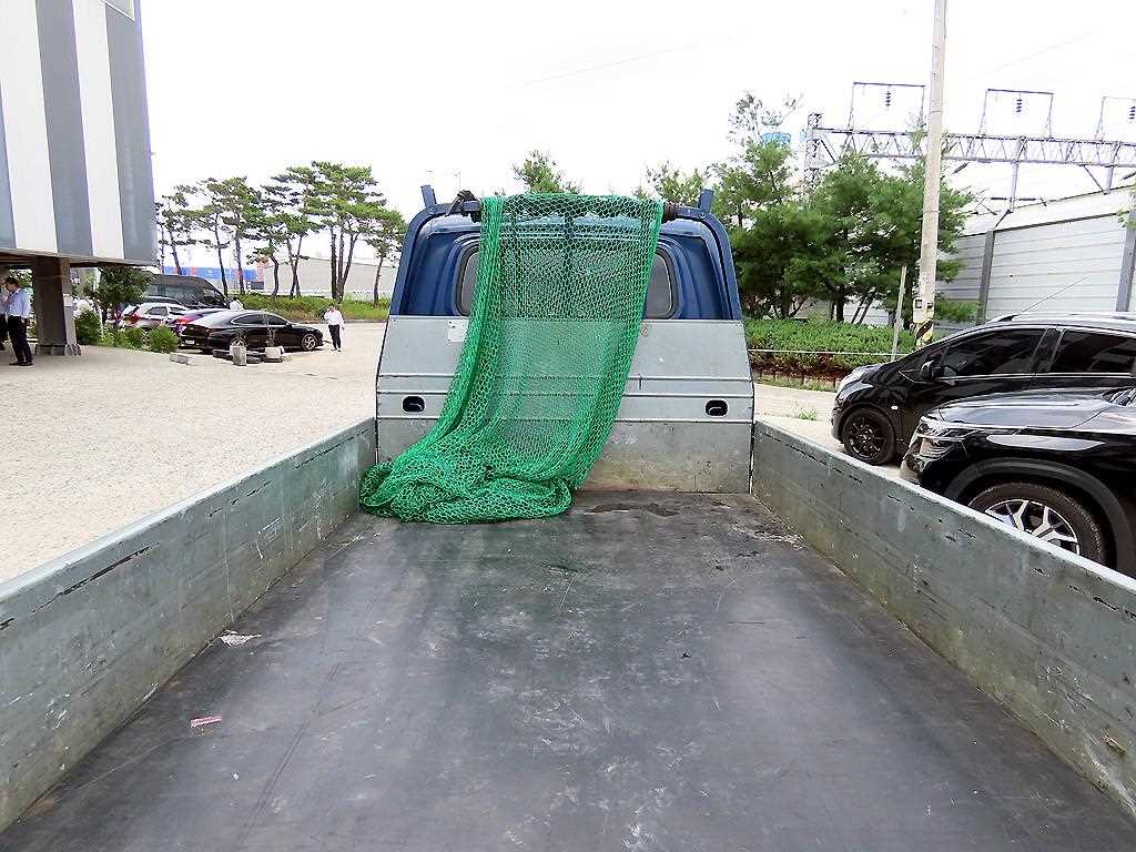 Small Truck Cargo (small) - Vista 5