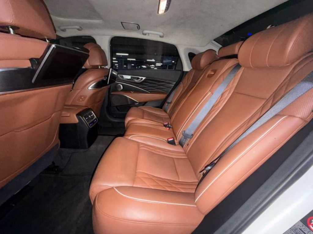 KIA K9 - Vista 7
