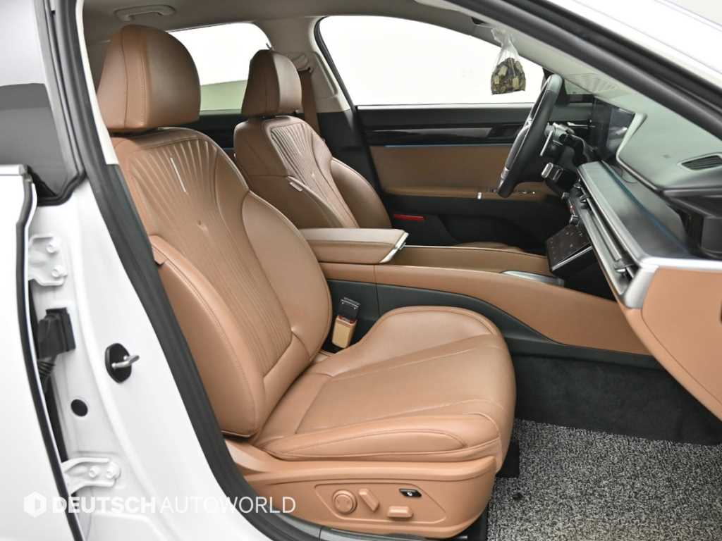 HYUNDAI Grandeur - Vista 10