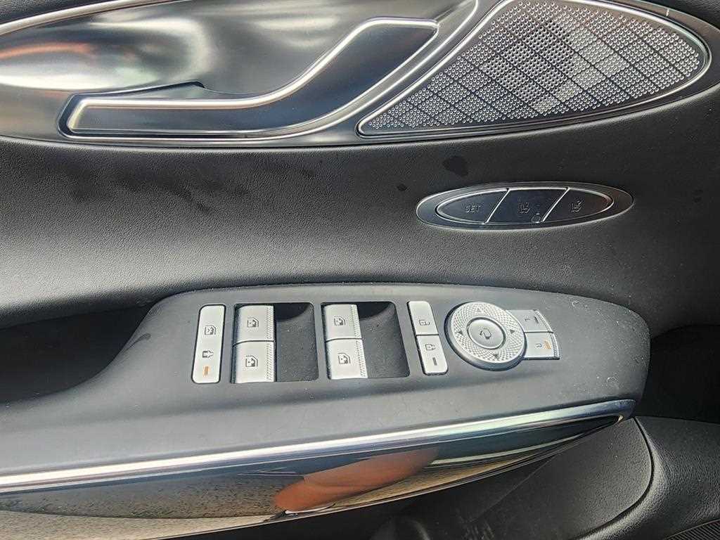 Genesis GV70 - Vista 12