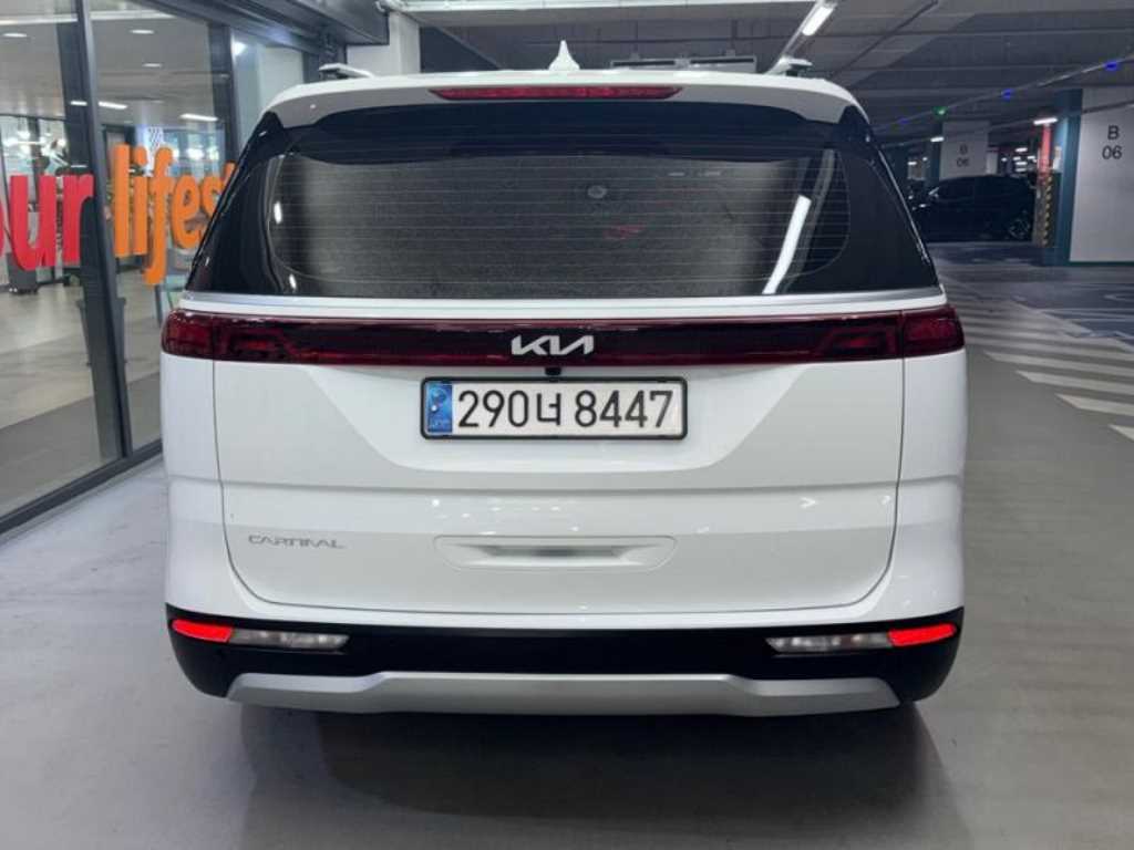 KIA Carnival - Vista 5