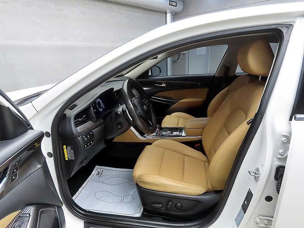 KIA K7 - Vista 5