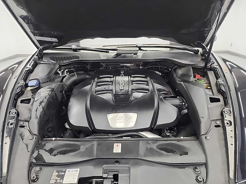 Porsche Cayenne - Vista 5