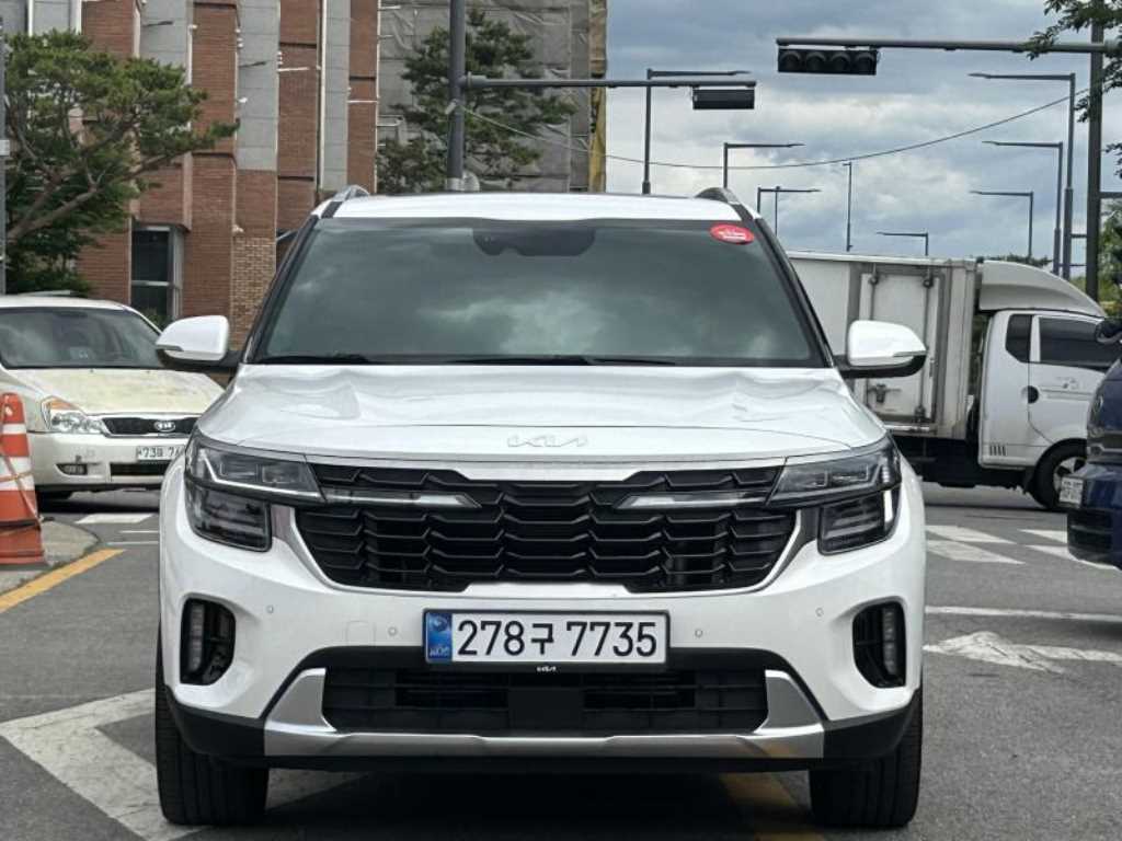KIA Seltos - Vista 3