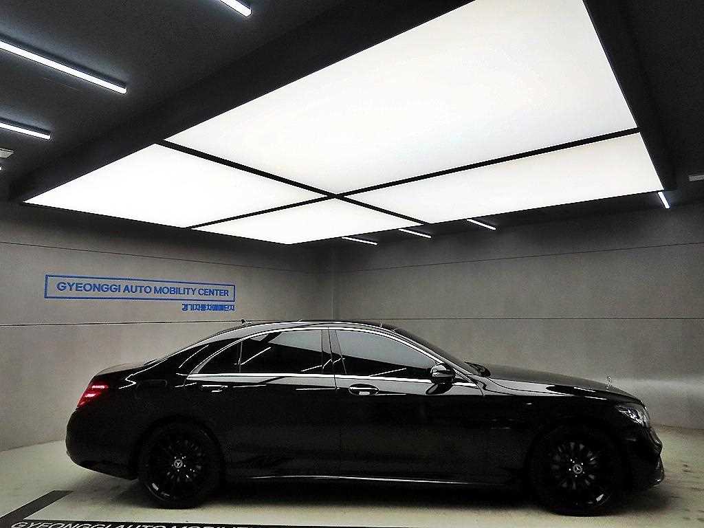 Mercedes Benz S Class - Vista 2