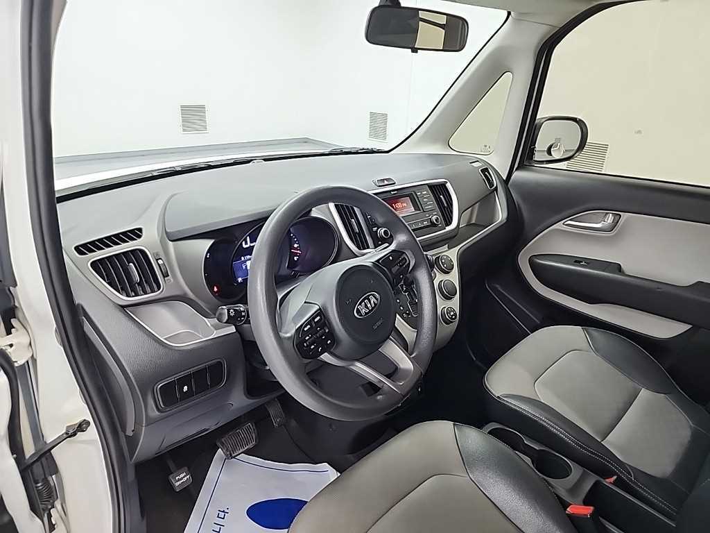 KIA Ray - Vista 7