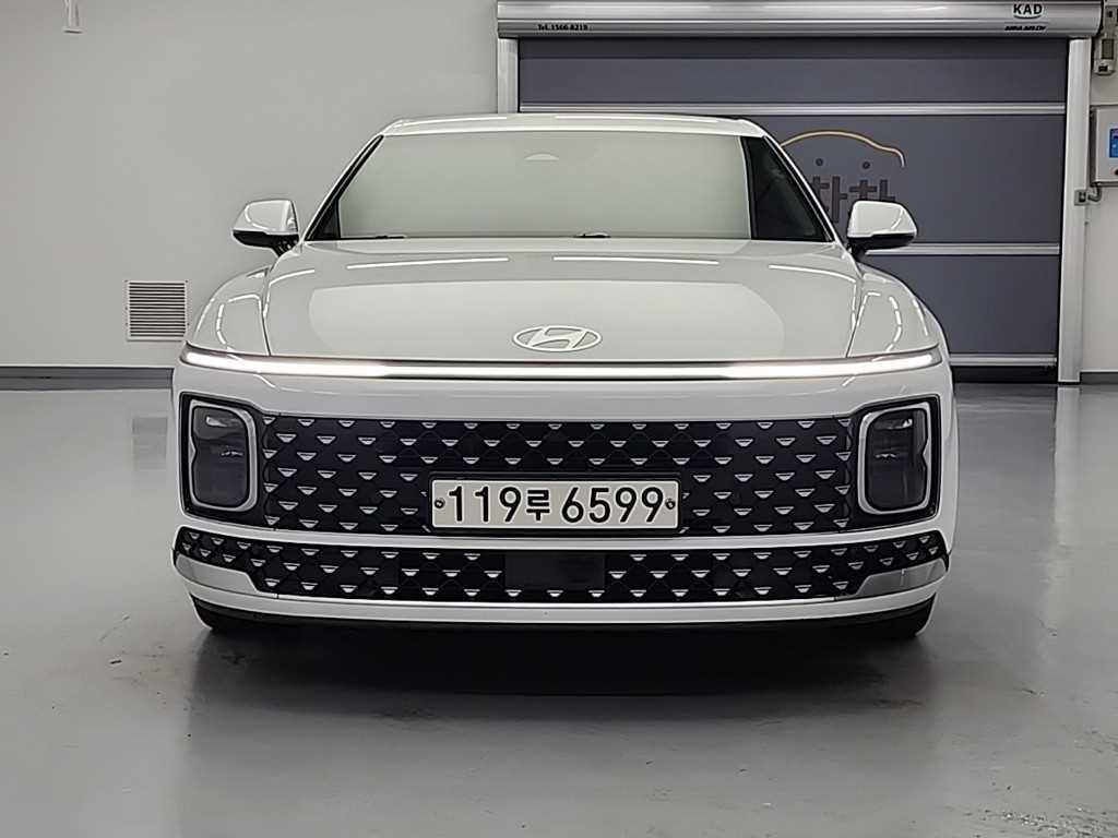 HYUNDAI Grandeur - Vista 2