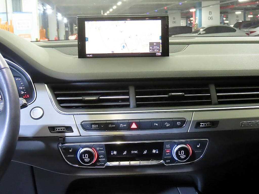Audi Q7 - Vista 11