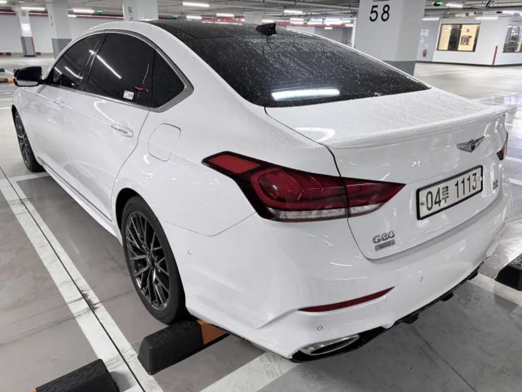 Genesis G80 - Vista 5