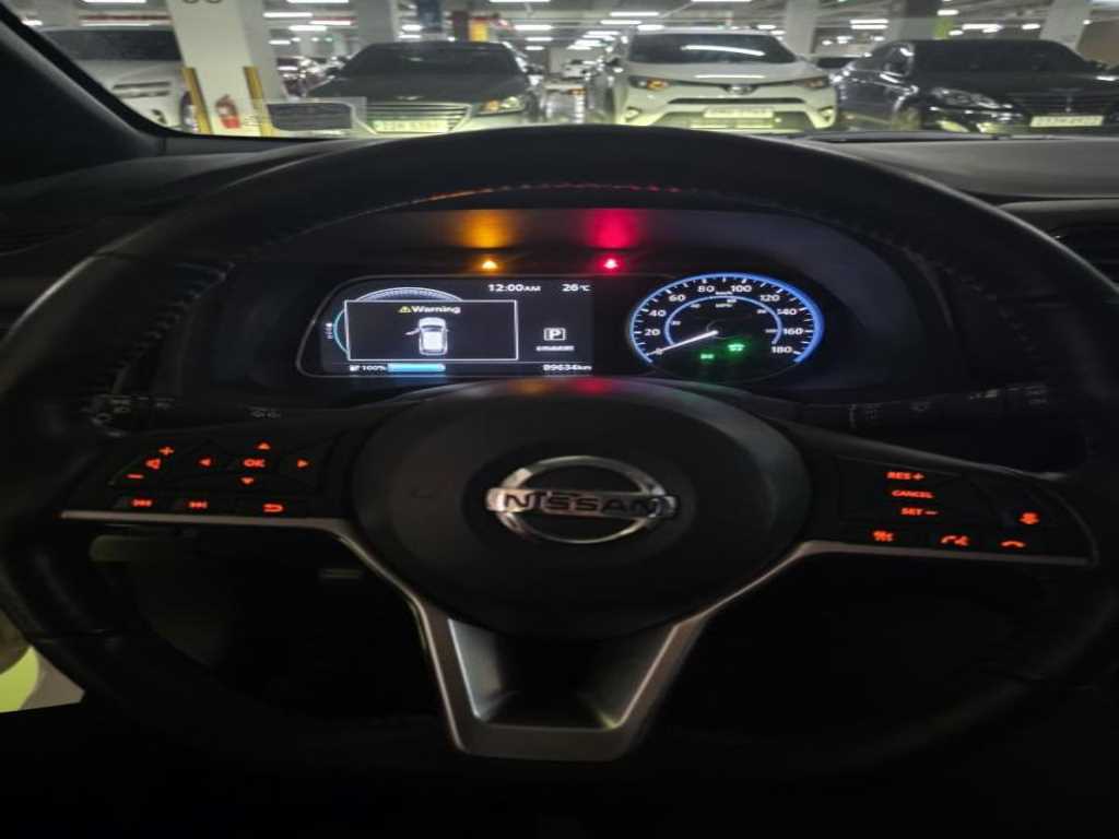 Nissan Leaf - Vista 11