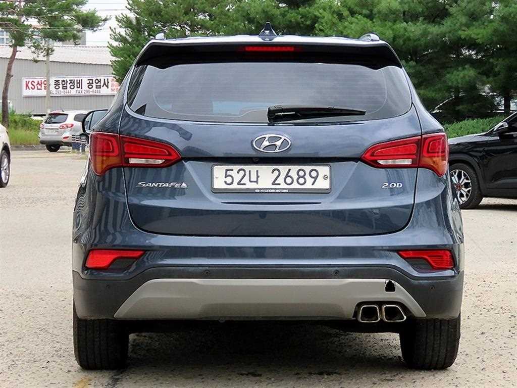 HYUNDAI Santa Fe - Vista 4