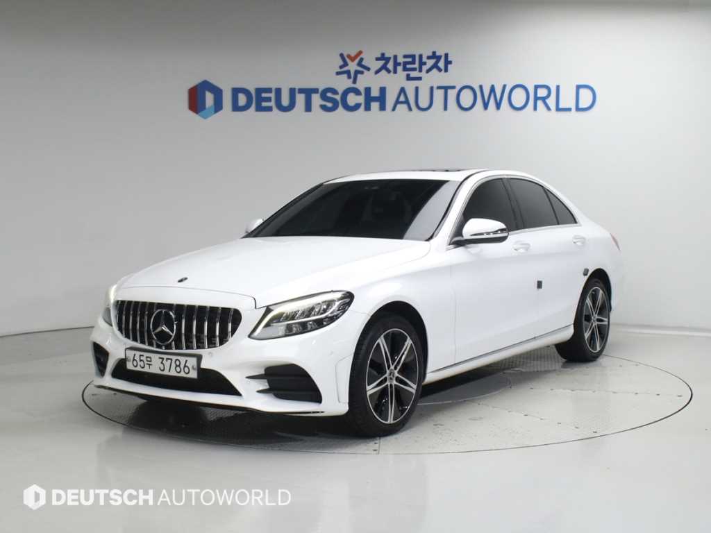 Mercedes Benz C Class 2019 Blanco - Importación desde Corea - HF Imports Iquique - Foto 1