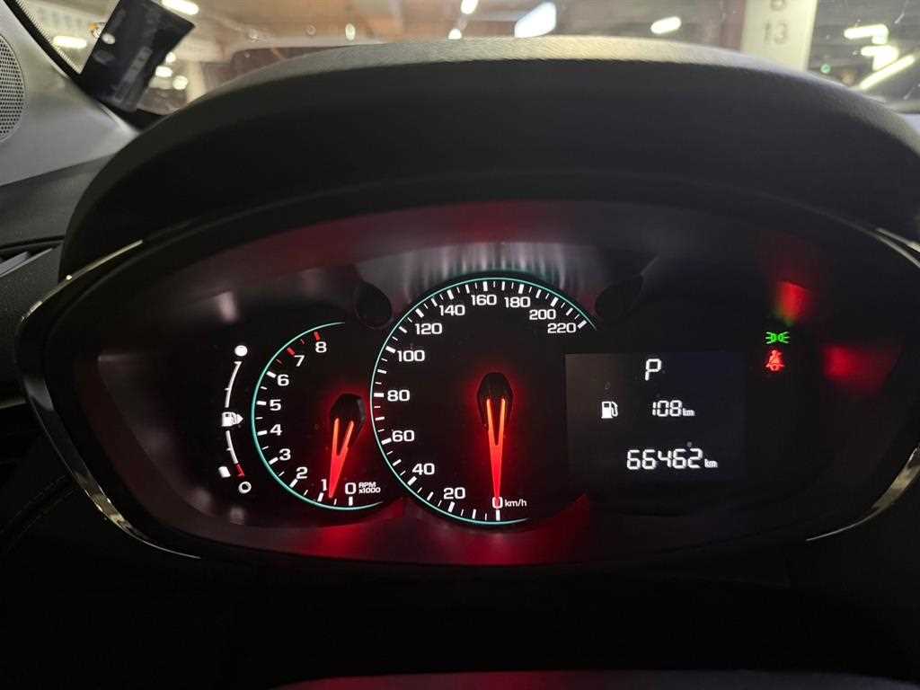 Chevrolet Trax - Vista 7