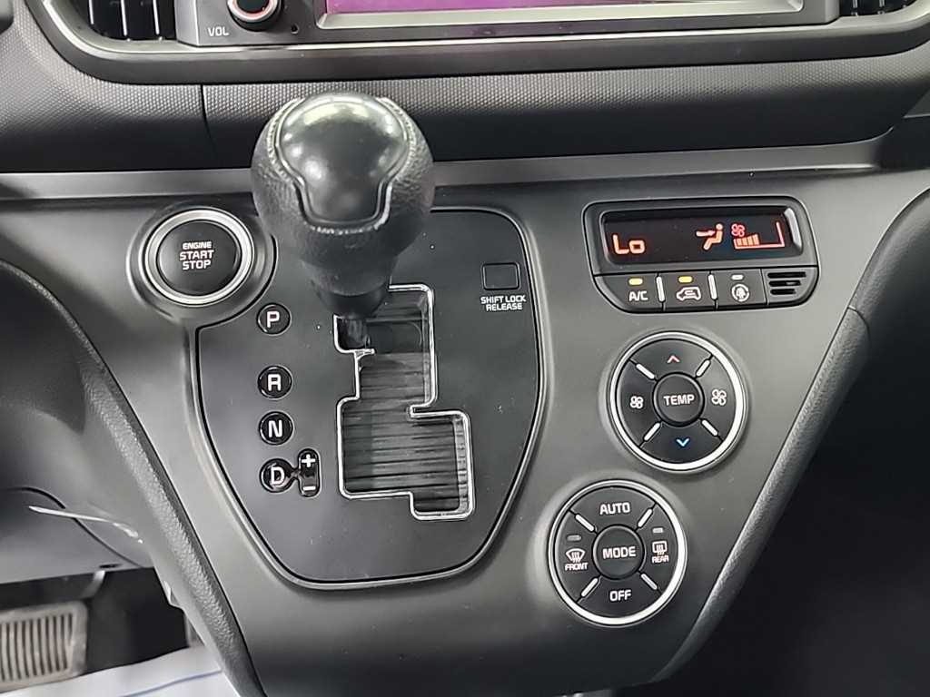 KIA Ray - Vista 8