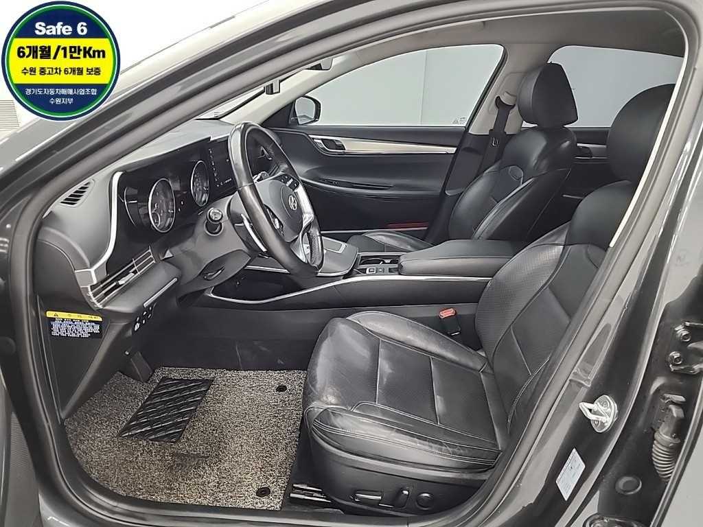 HYUNDAI Grandeur - Vista 11
