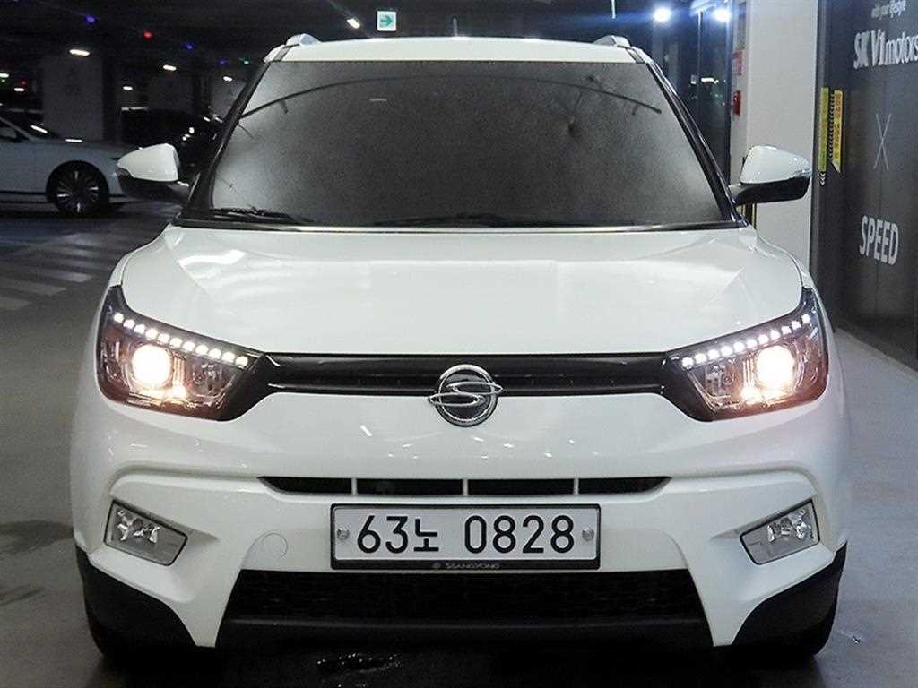 Ssangyong Tivoli - Vista 2