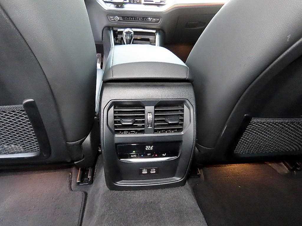 BMW 3 series 2021 Azul - Importación desde Corea - HF Imports Iquique - Foto 15