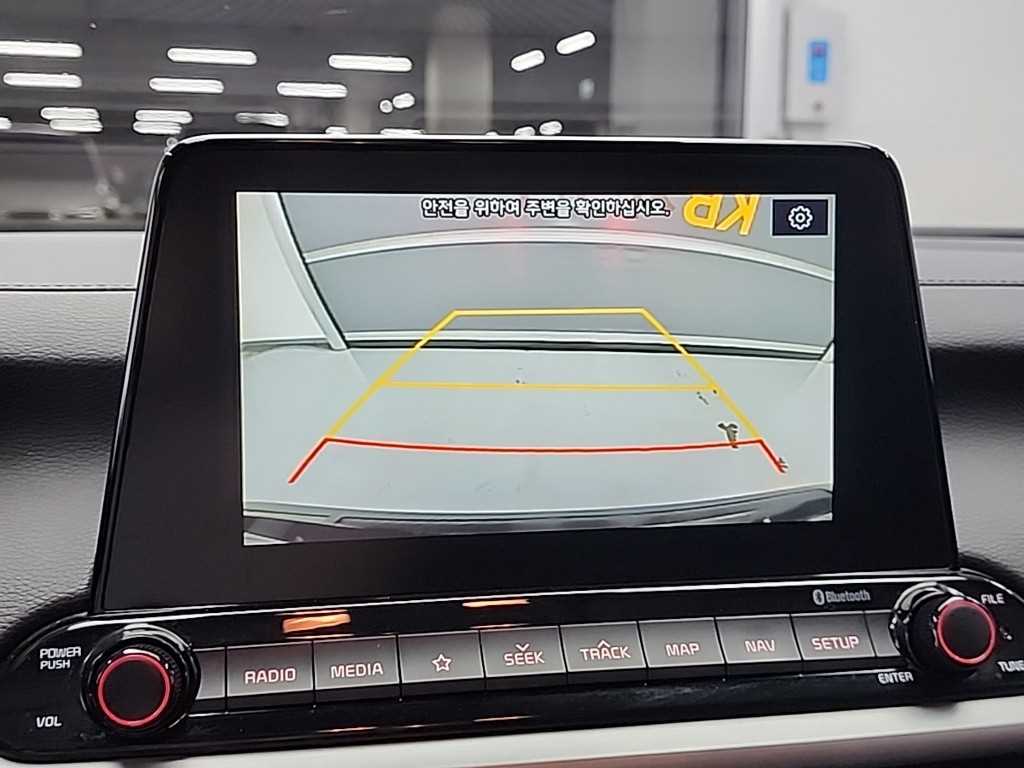 KIA K3 2018 Negro - Importación desde Corea - HF Imports Iquique - Foto 15