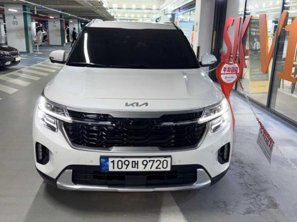 KIA Seltos - Vista 2