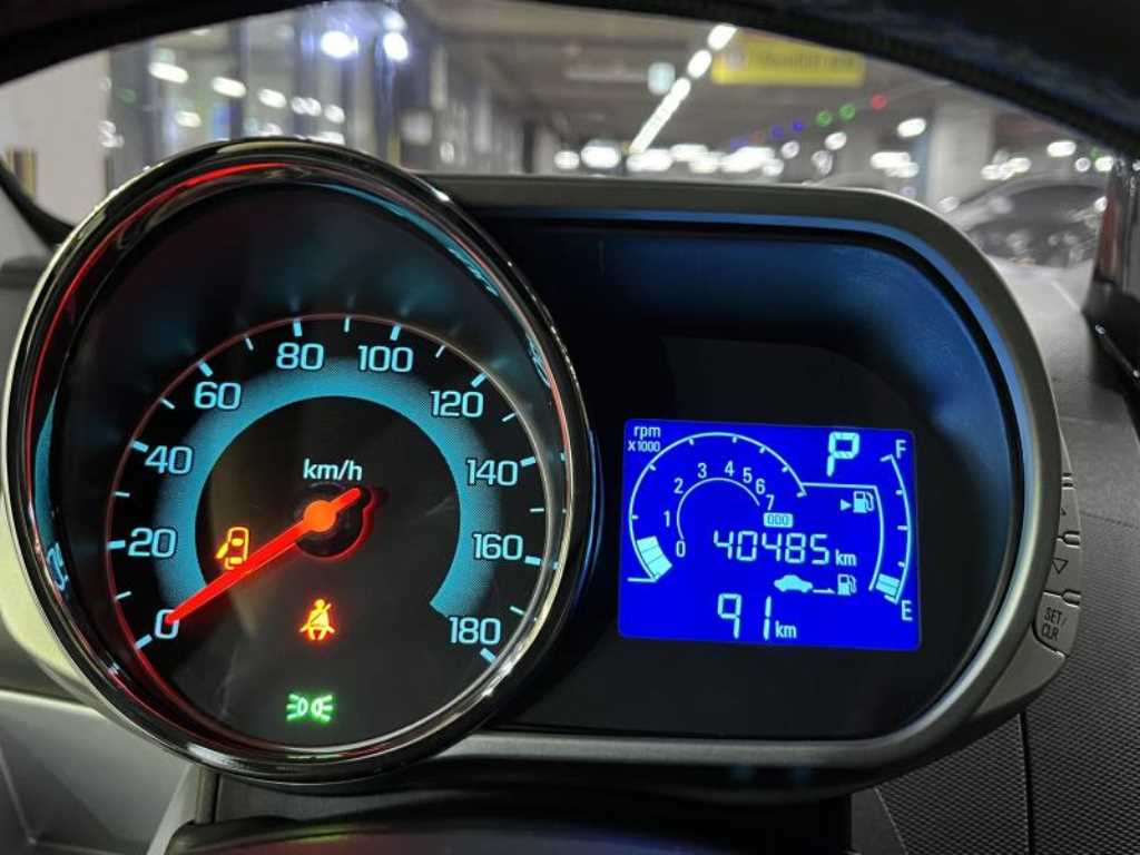 Chevrolet Spark 2014 Negro - Importación desde Corea - HF Imports Iquique - Foto 13