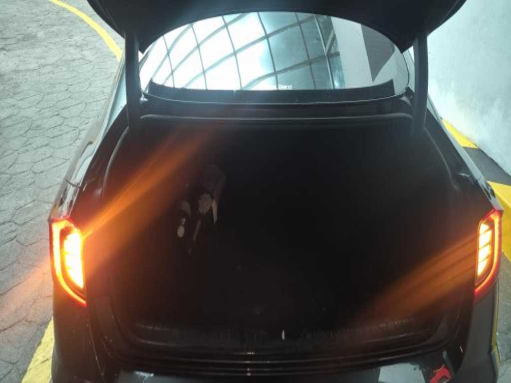 HYUNDAI Sonata - Vista 6