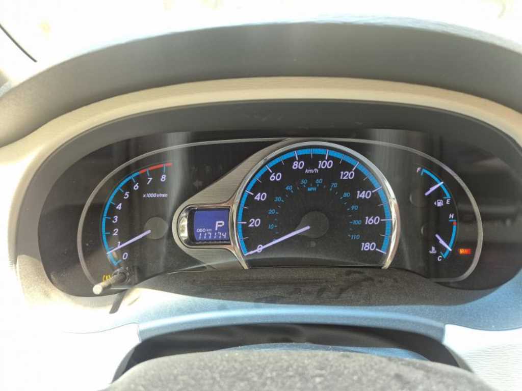 Toyota Siena - Vista 3