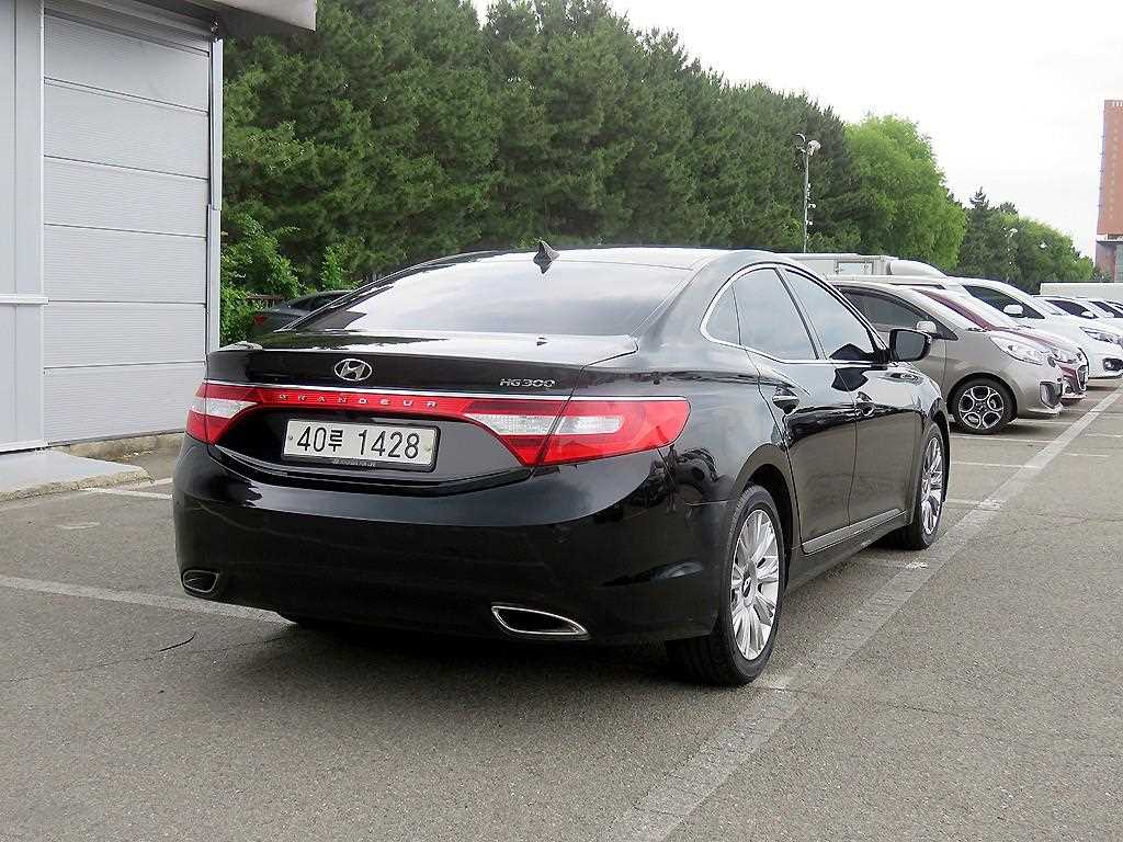 HYUNDAI Grandeur - Vista 4