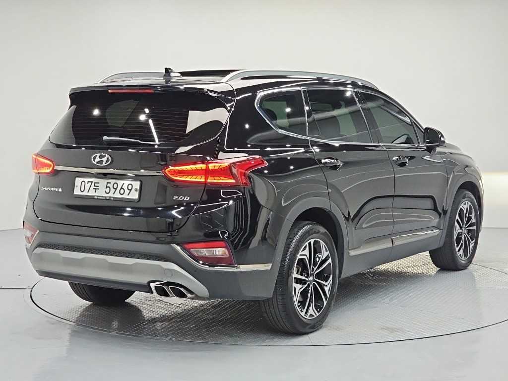 HYUNDAI Santa Fe - Vista 4