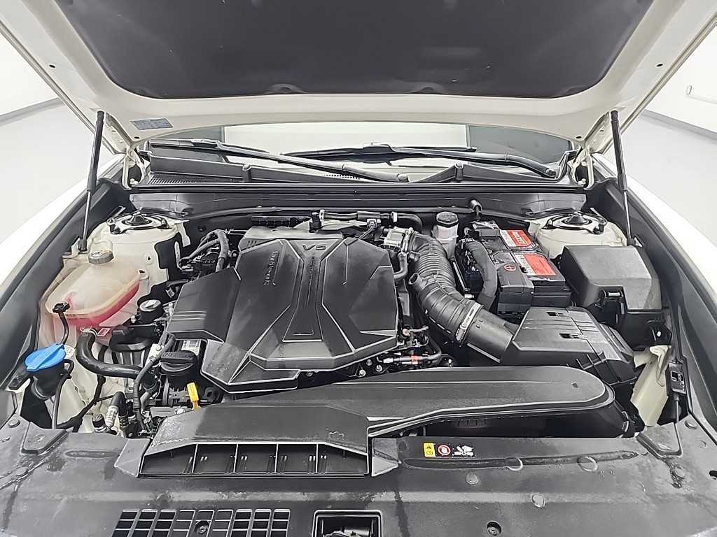 HYUNDAI Grandeur - Vista 5