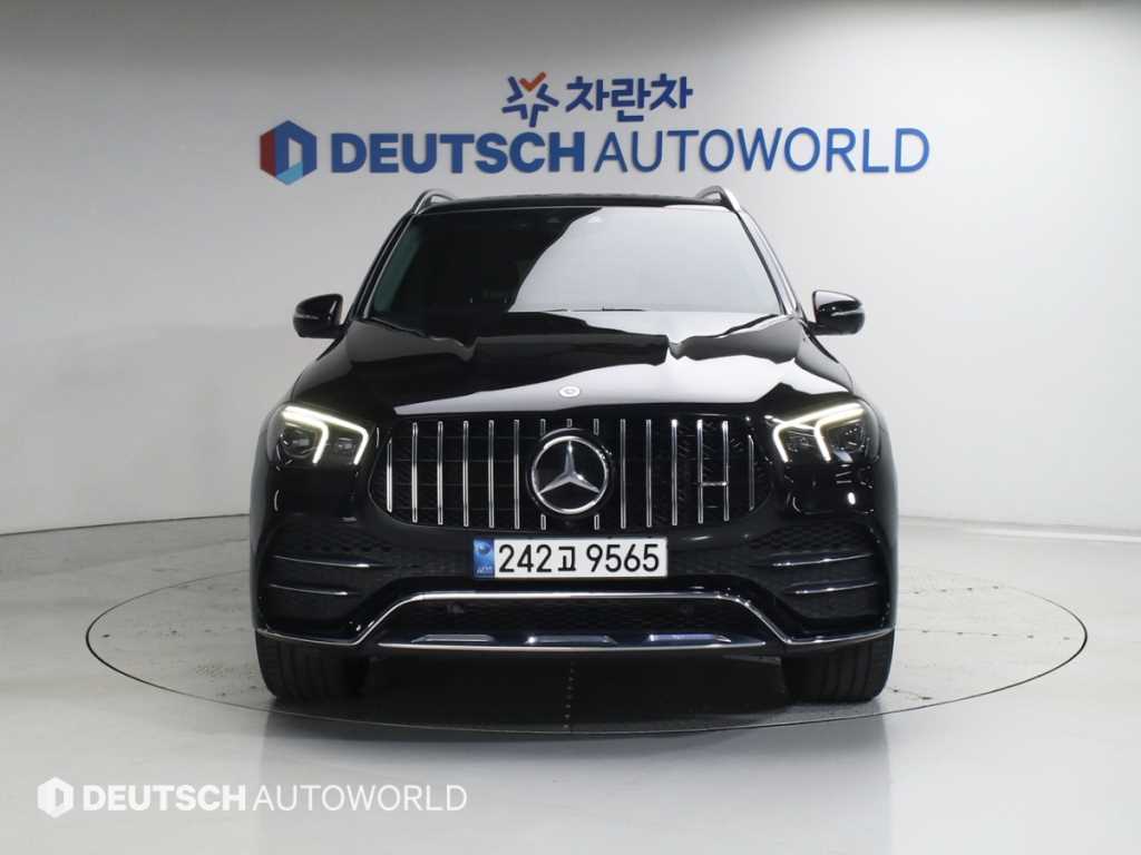 Mercedes Benz GLE Class - Vista 3
