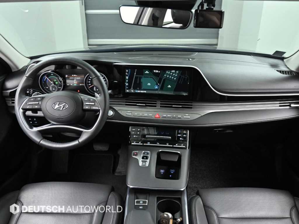 HYUNDAI Grandeur - Vista 7