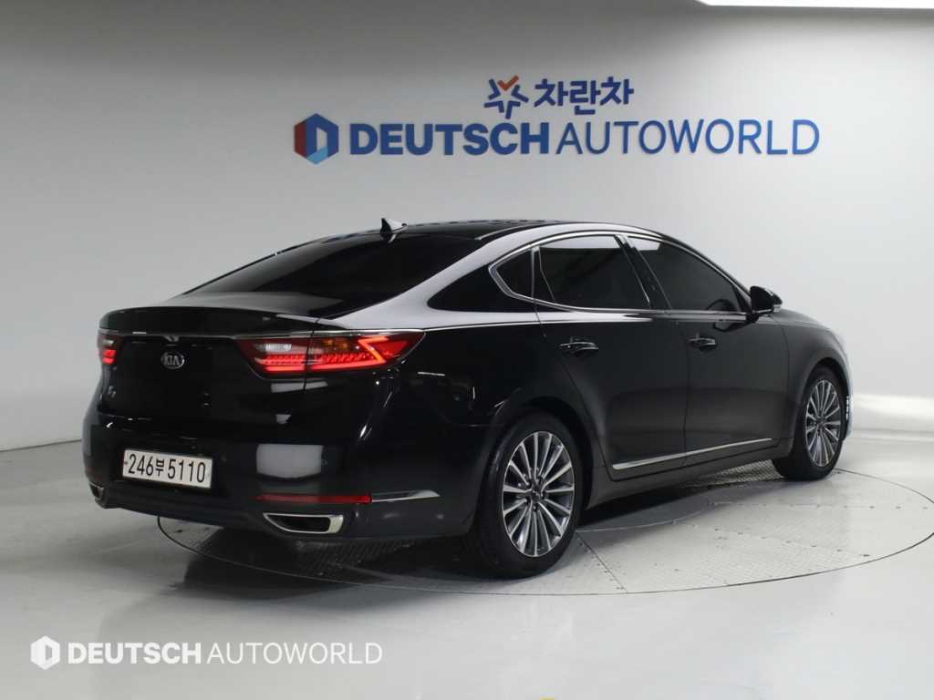 KIA K7 - Vista 2