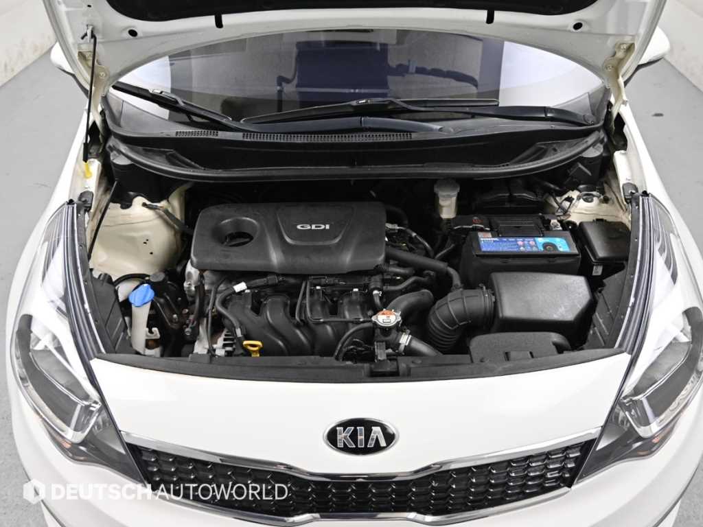 KIA Pride - Vista 7